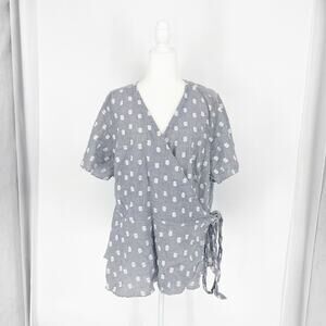 Loft Plus Stripe Polkadot Wrap Top Size 22